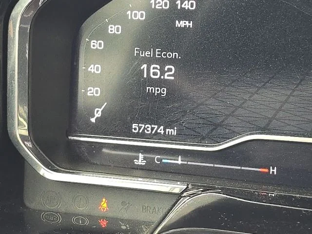 Used 2022 Silver GMC SLT image 29