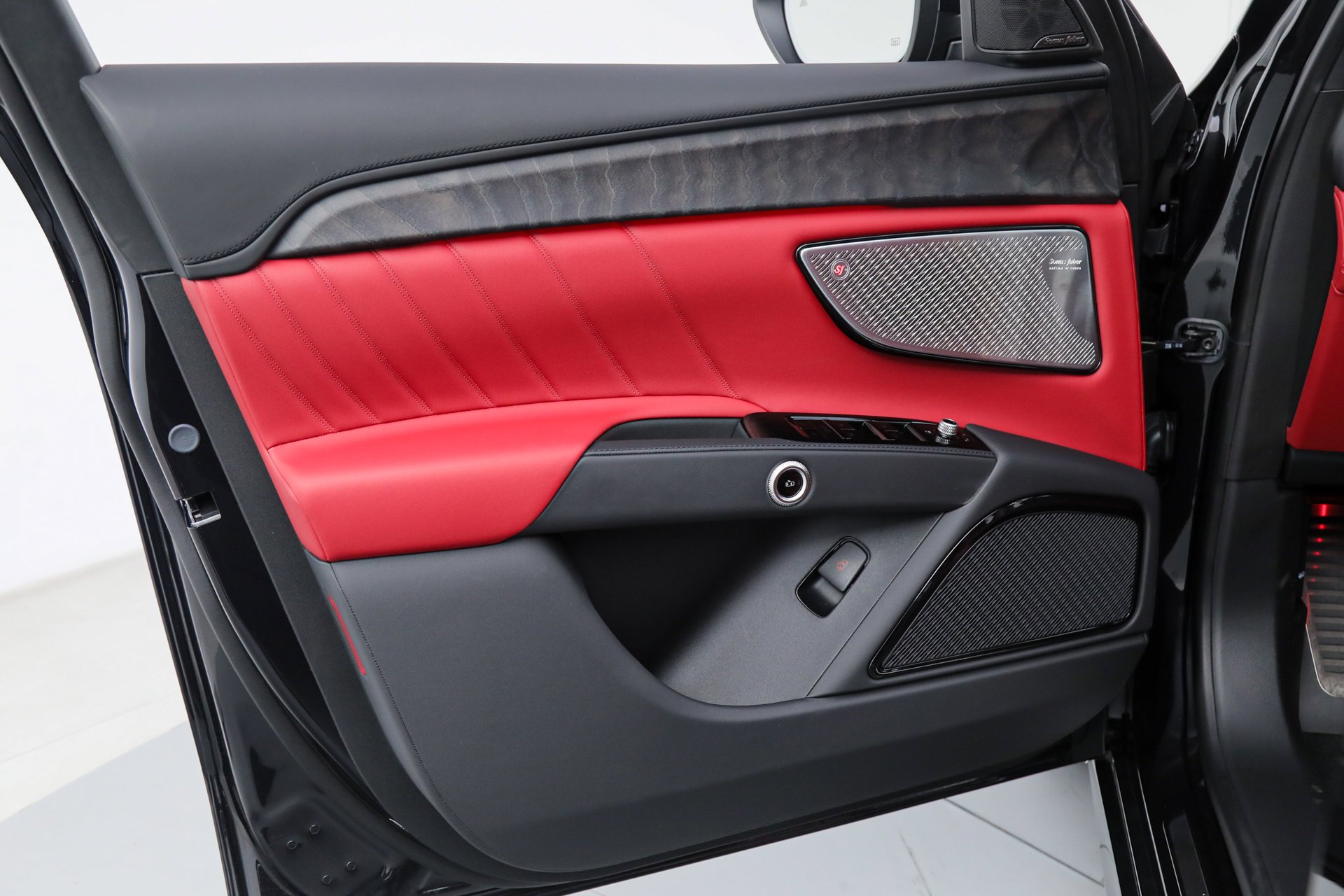 2026 Maserati Grecale Modena V6 - Photo 16