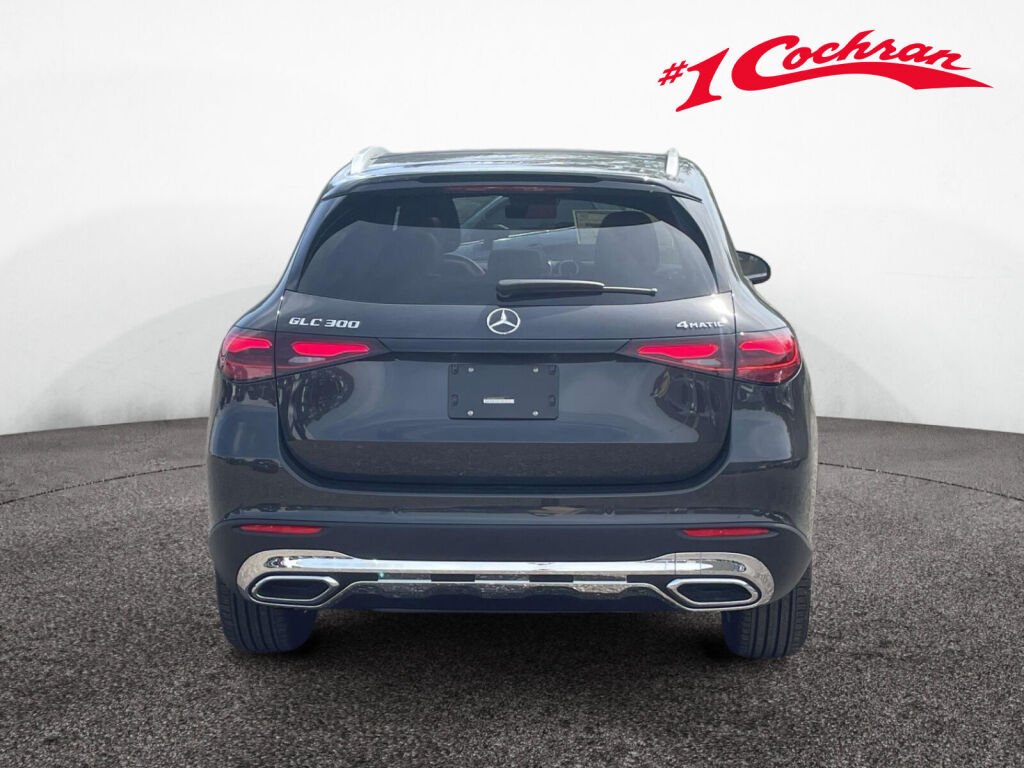 New 2027 Graphite Grey Metallic Mercedes-Benz GLC 300 image 8