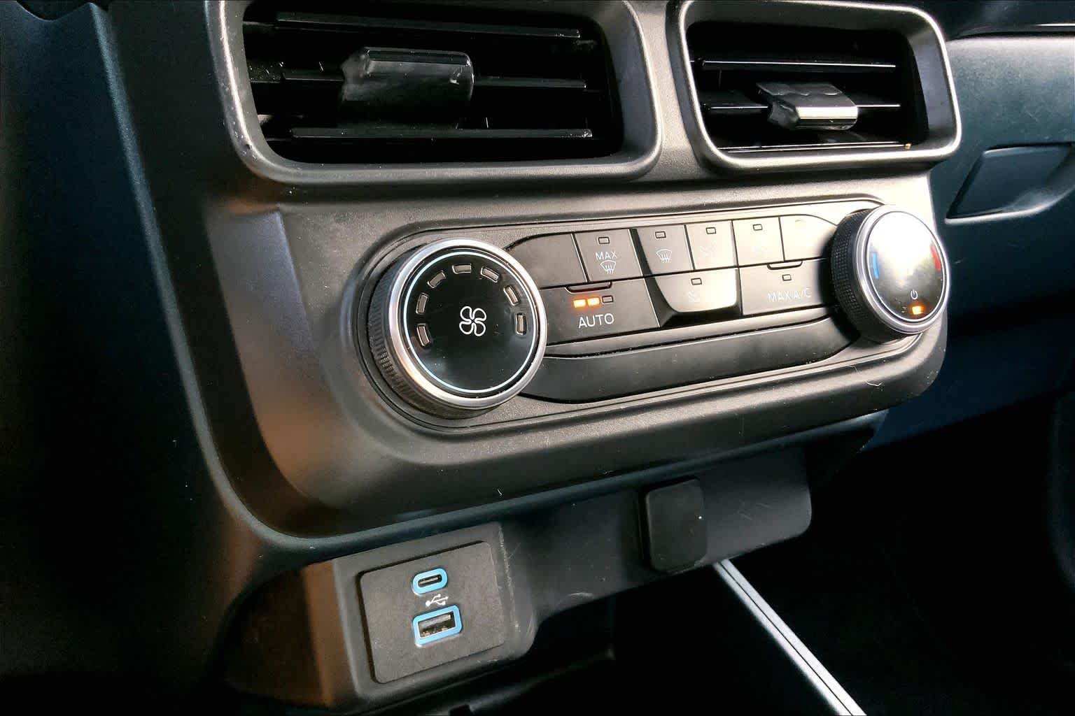 Used 2023 Cactus Gray Ford XL image 34