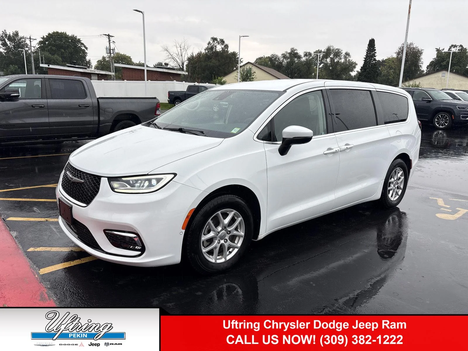 2023 Chrysler Pacifica