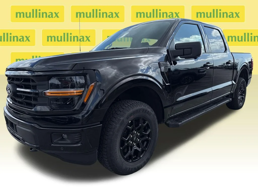New 2026 Black Ford XLT image 17