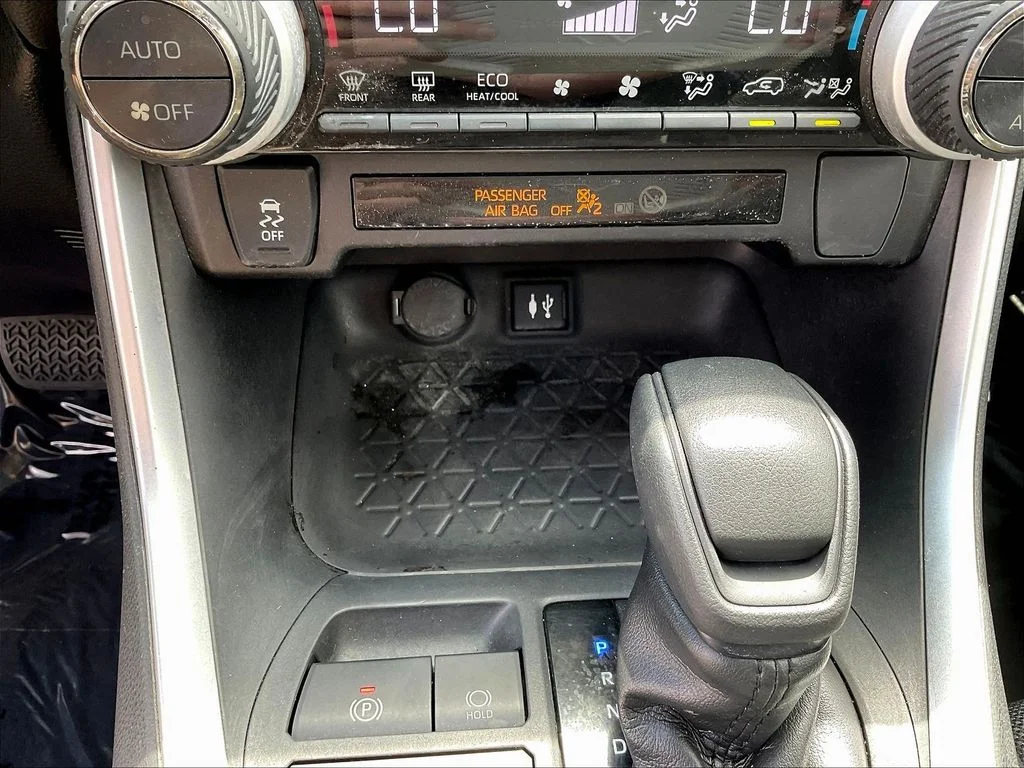 Certified Used 2019 Blue Toyota LE image 17