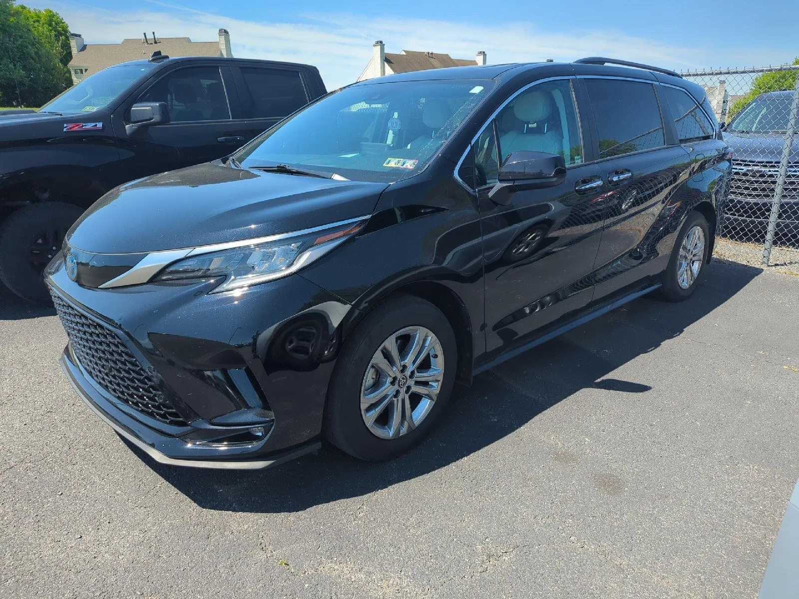 Used 2023 Midnight Black Me Toyota XSE image 3