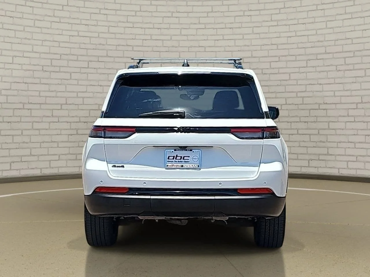 Used 2023 Bright White Clearcoat Jeep Altitude X image 5