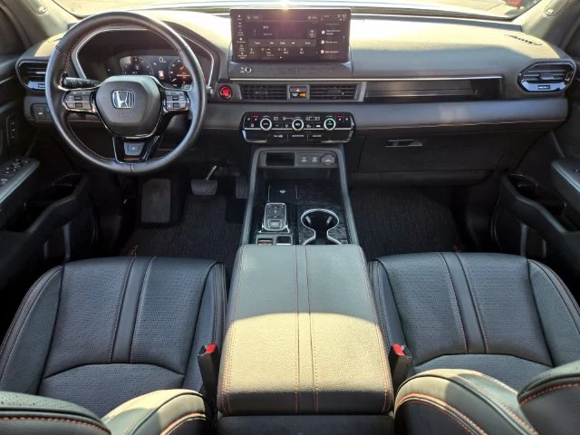 Used 2026 White Honda  image 14