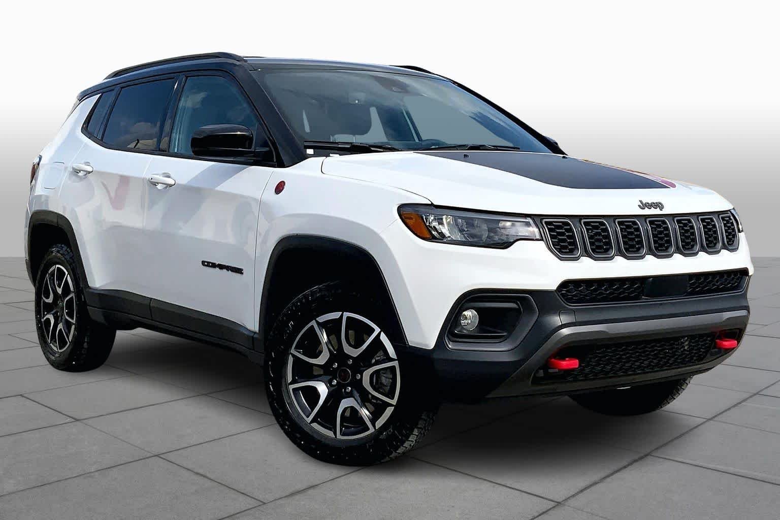 Used 2025 Bright White Clearcoat Jeep Trailhawk image 3