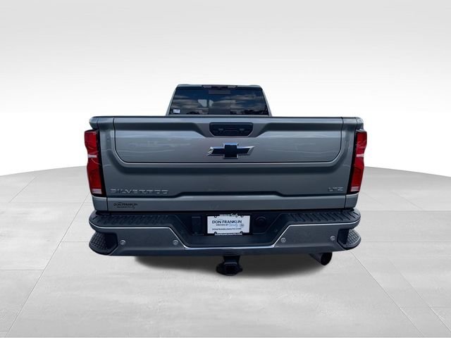 Used 2025 Gray Chevrolet LTZ image 7