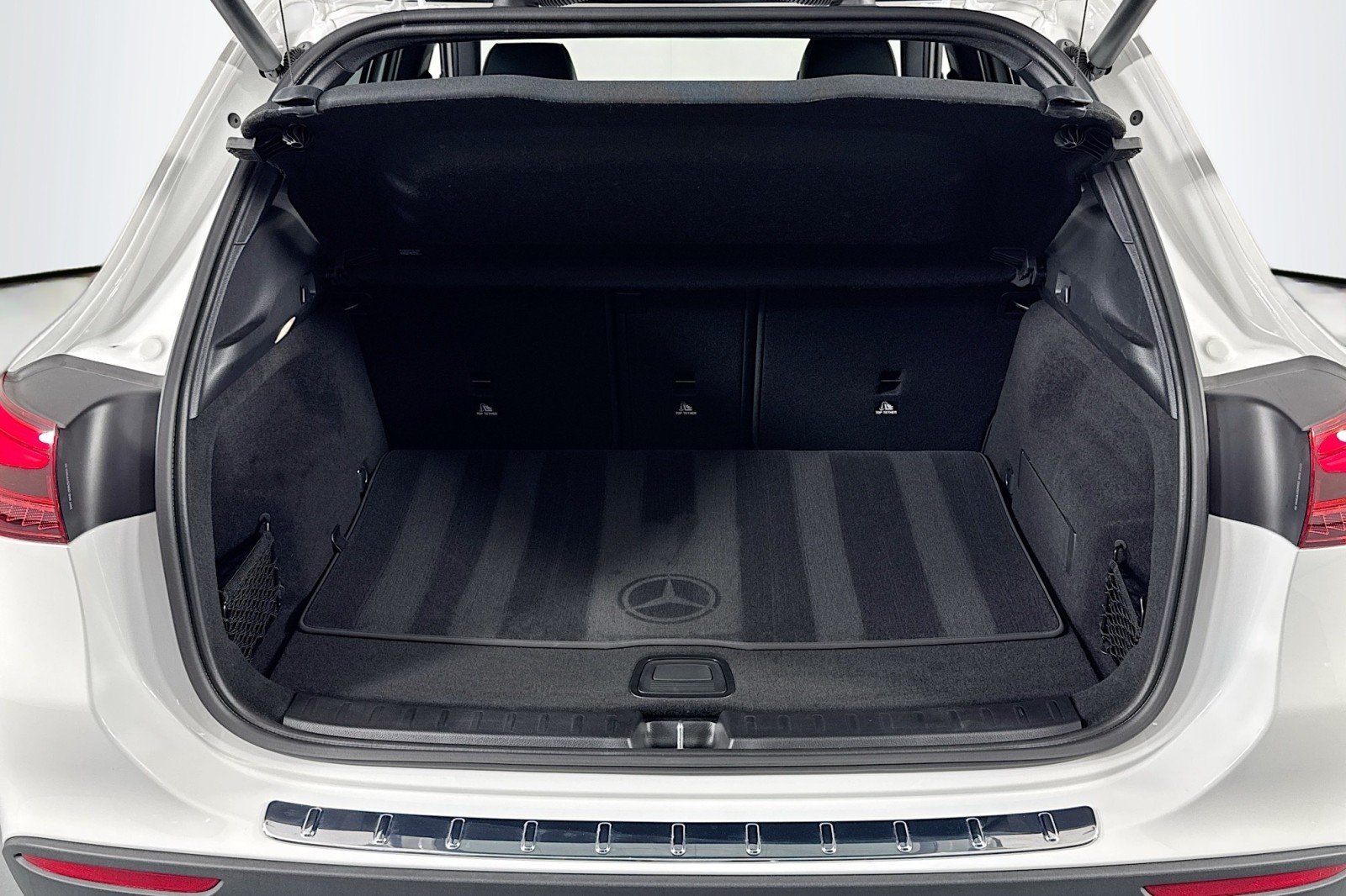 Certified Used 2026 Polar White Mercedes-Benz GLA 250 image 23