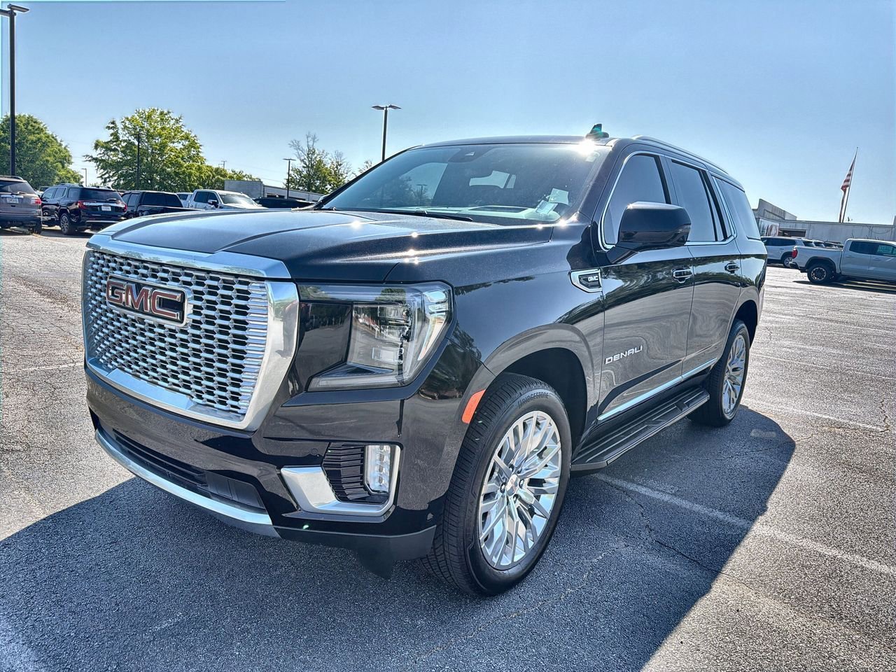 Used 2024 Onyx Black GMC Denali image 3