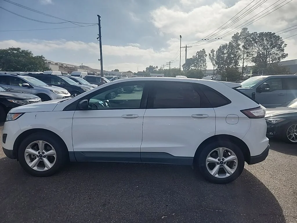 Used 2015 White Ford SE image 10