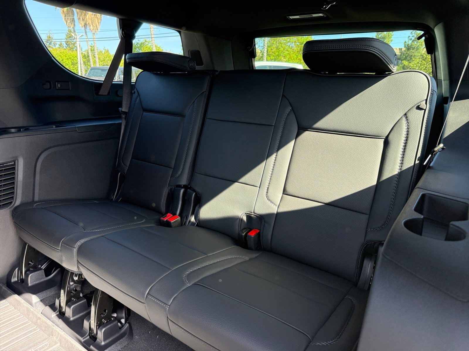 2026 GMC Yukon XL Denali - Photo 21