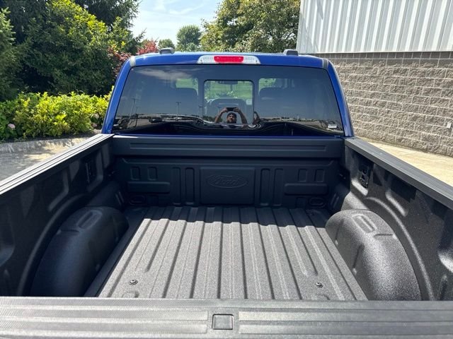 New 2026 Blue Ford XLT image 7
