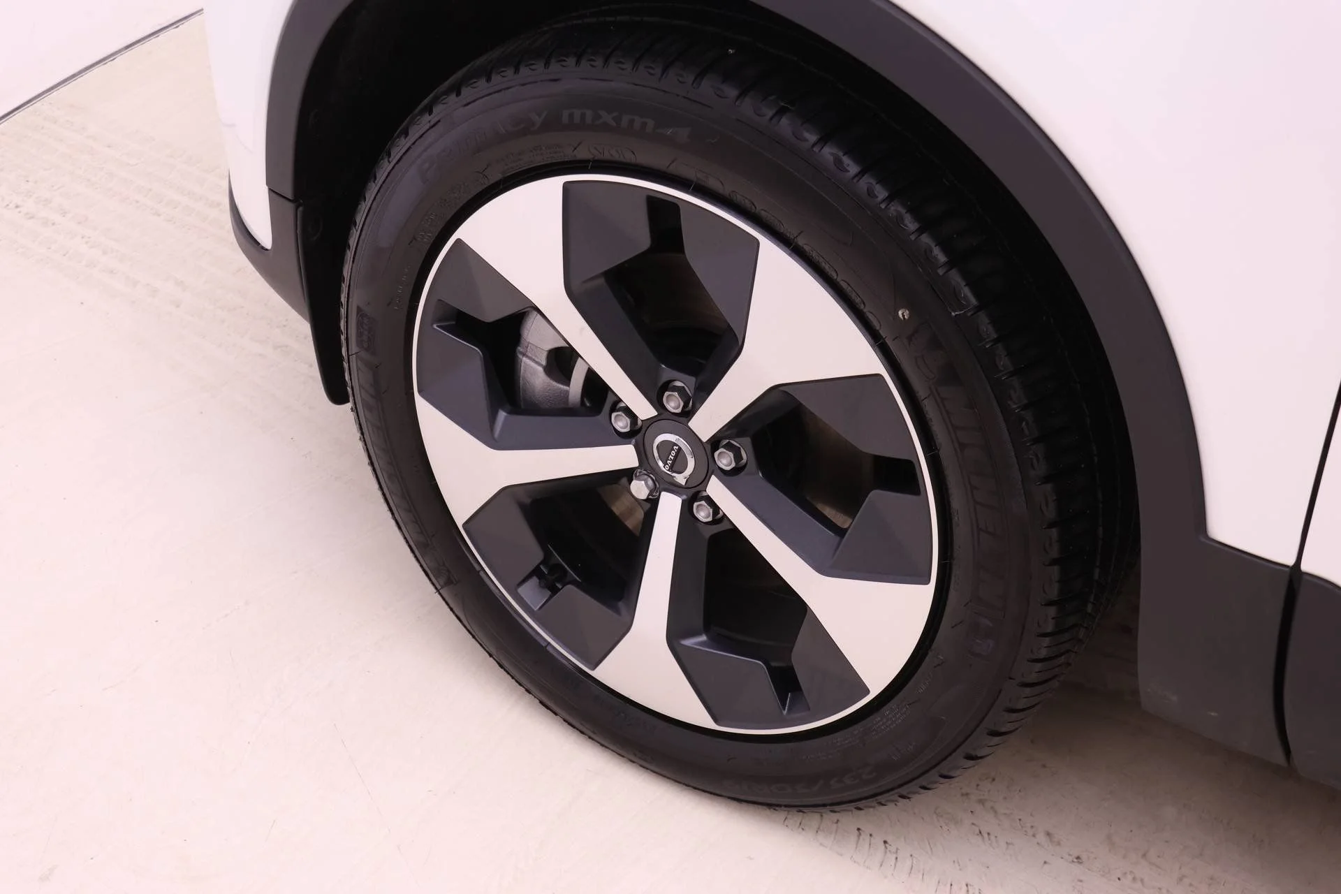 2026 Volvo XC40 Core - Photo 22