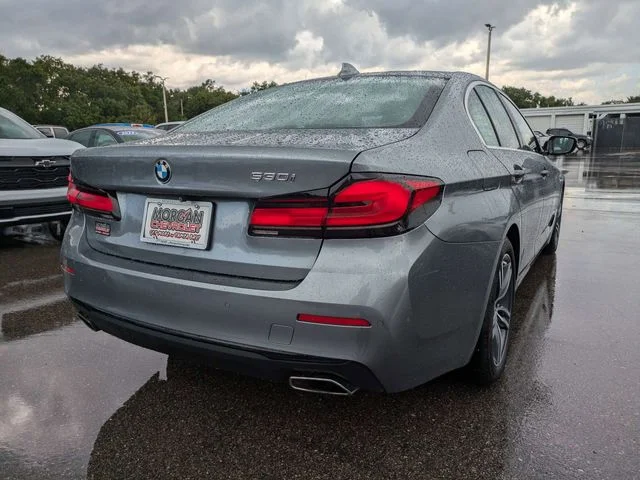 Used 2021 Bluestone Metallic BMW 530i image 3