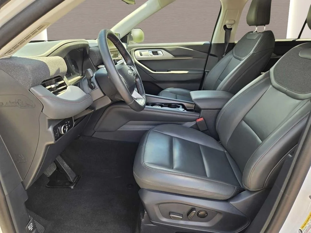 2025 Ford Explorer Active - Photo 21
