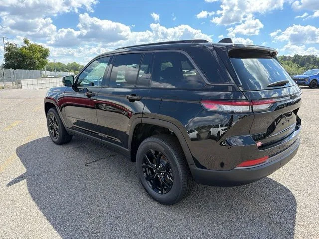 New 2026 Black Jeep Altitude image 5