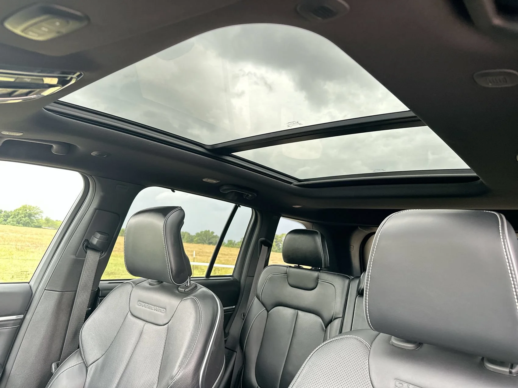 Used 2022 Bright White Clearcoat Jeep Overland image 22