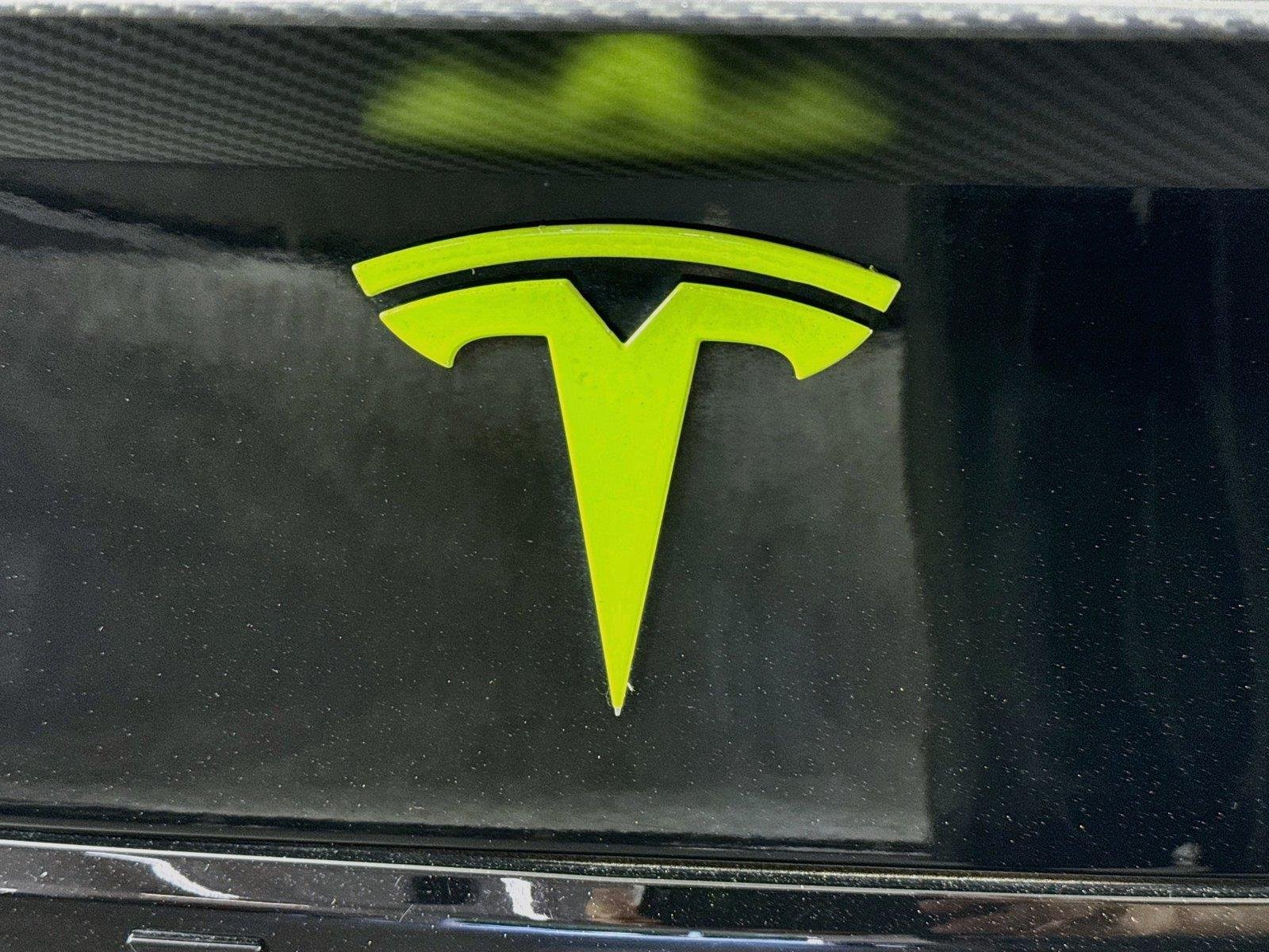Used 2021 Solid Black Tesla Plaid image 15