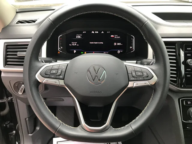 Certified Used 2023 Deep Black Pearl Volkswagen 3.6L V6 SE w/Technology image 17