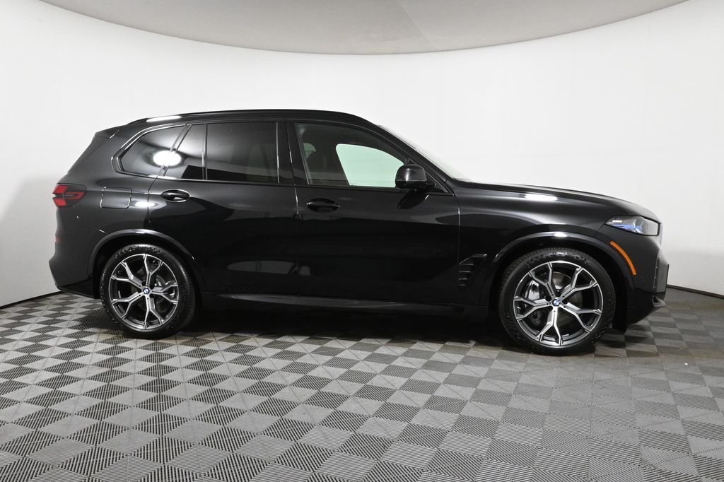 Used 2026 Black BMW xDrive50e image 8