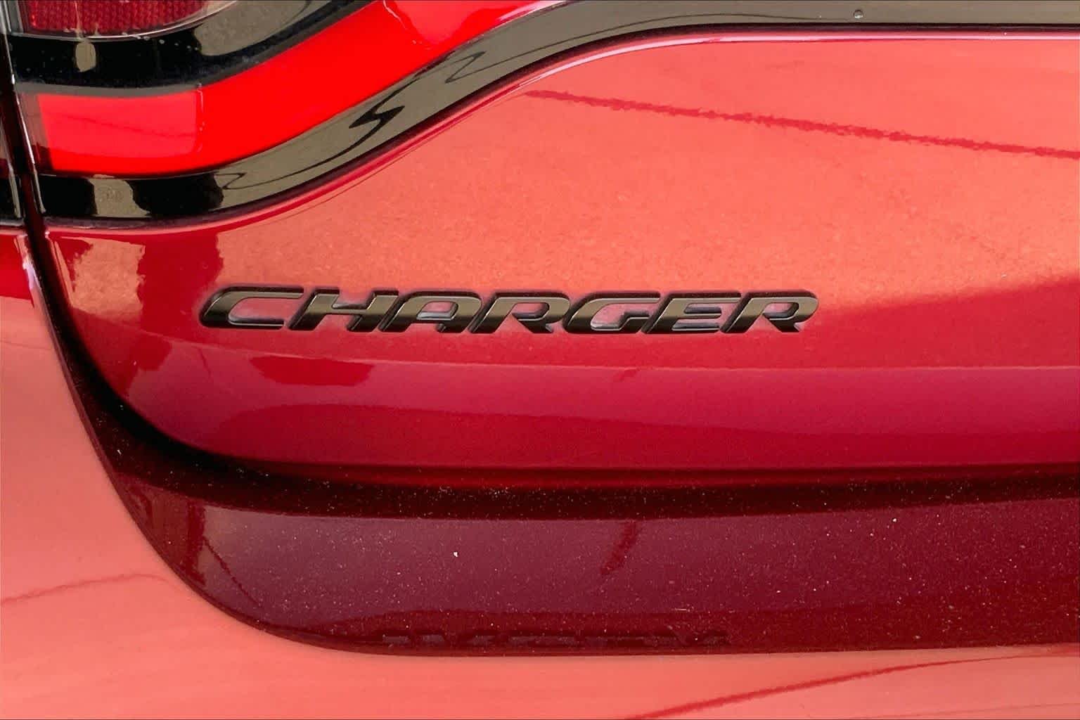 Used 2022 Octane Red Pearlcoat Dodge R/T image 9