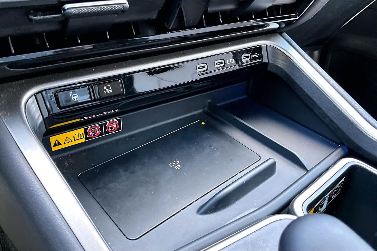 Used 2025 Nightfall Mica Lexus F SPORT Premium image 32