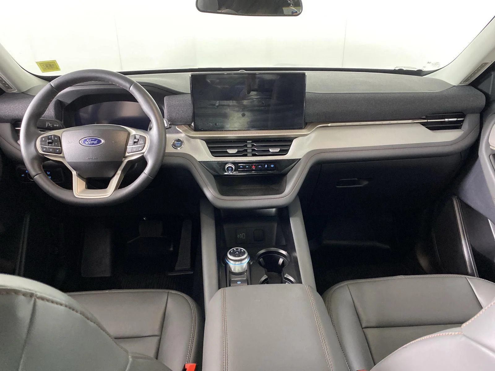 New 2026 Agate Black Metallic Ford Active image 26