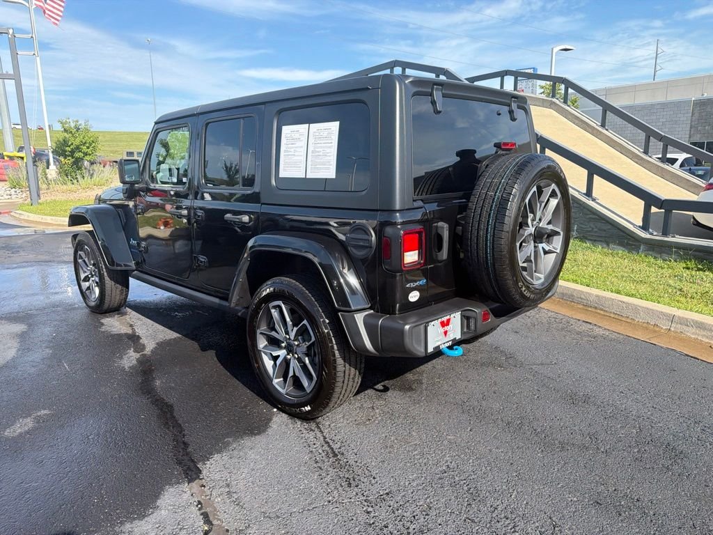 Used 2024 Black Jeep Sport S 4xe image 5