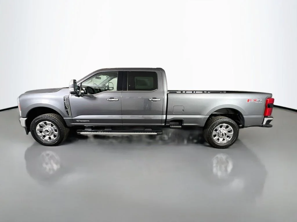 New 2026 Carbonized Gray Metallic Ford Lariat image 6