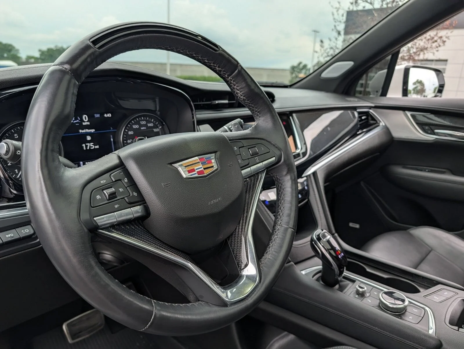 2024 Cadillac XT6 Sport - Photo 35