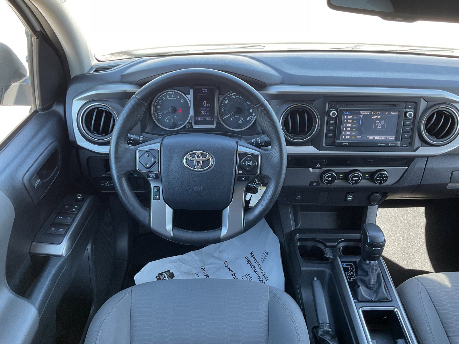 Used 2017 Super White Toyota SR5 image 18