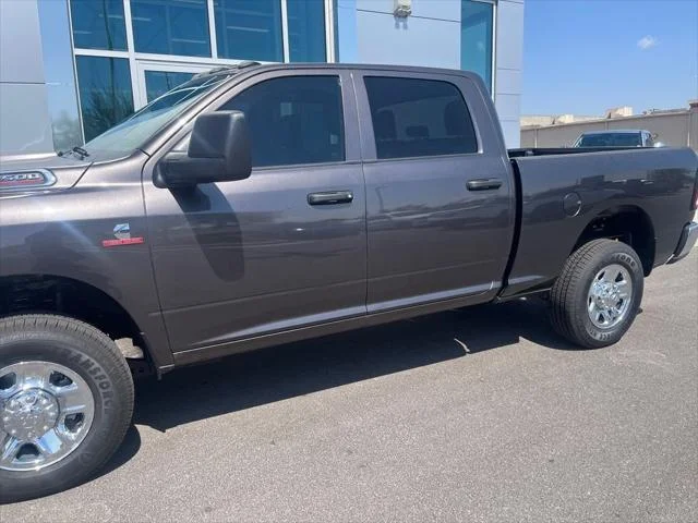 New 2025 Granite Crystal Metallic Clear-Coat Exterior Paint RAM TRADESMAN image 6