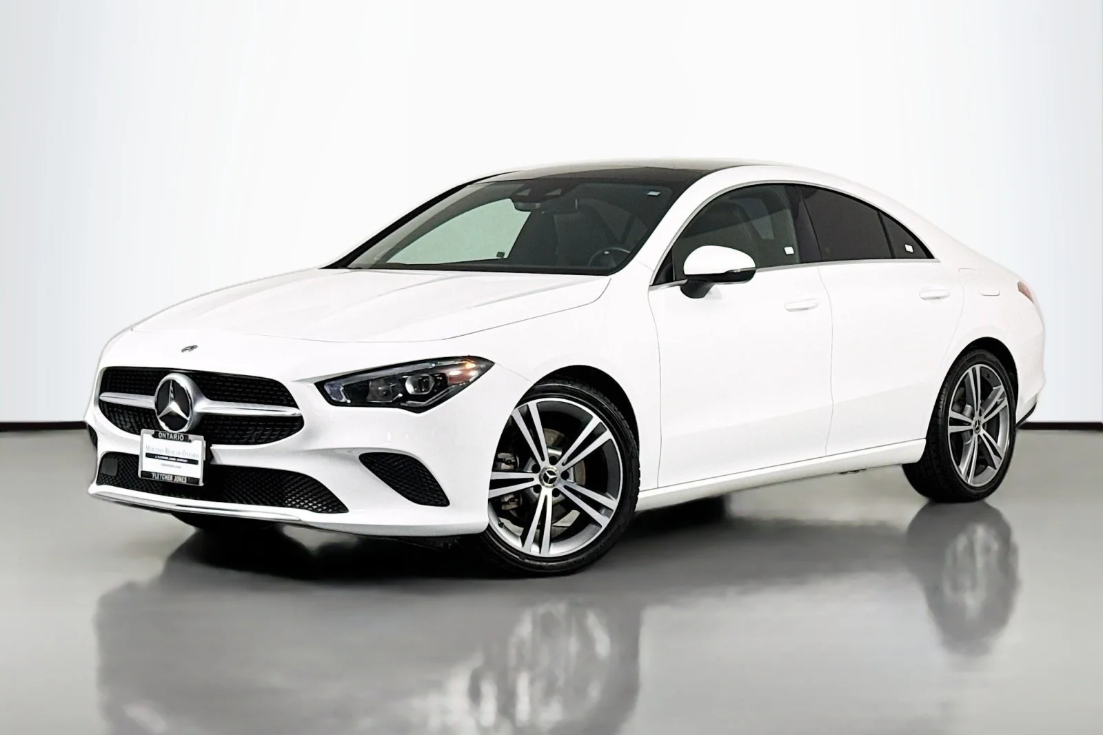 Used 2020 Polar White Mercedes-Benz CLA 250 image 1