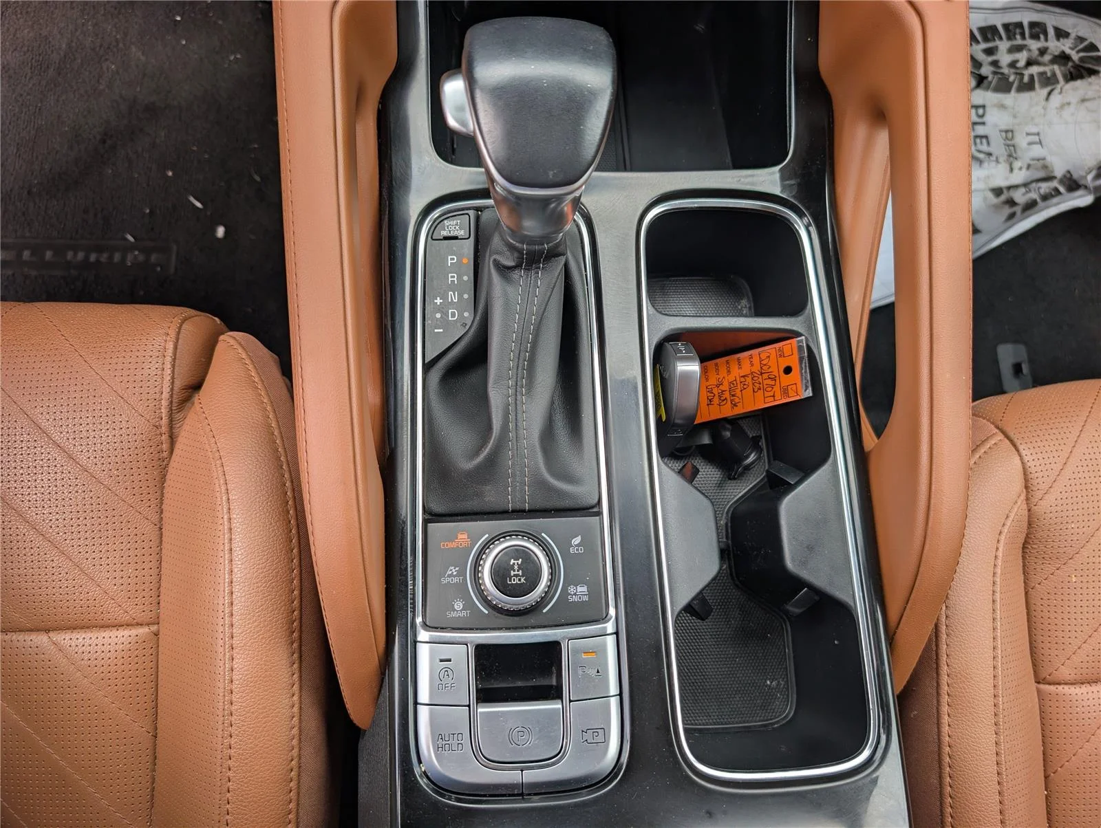 Used 2023 Wolf Gray Kia SX X-Line image 17