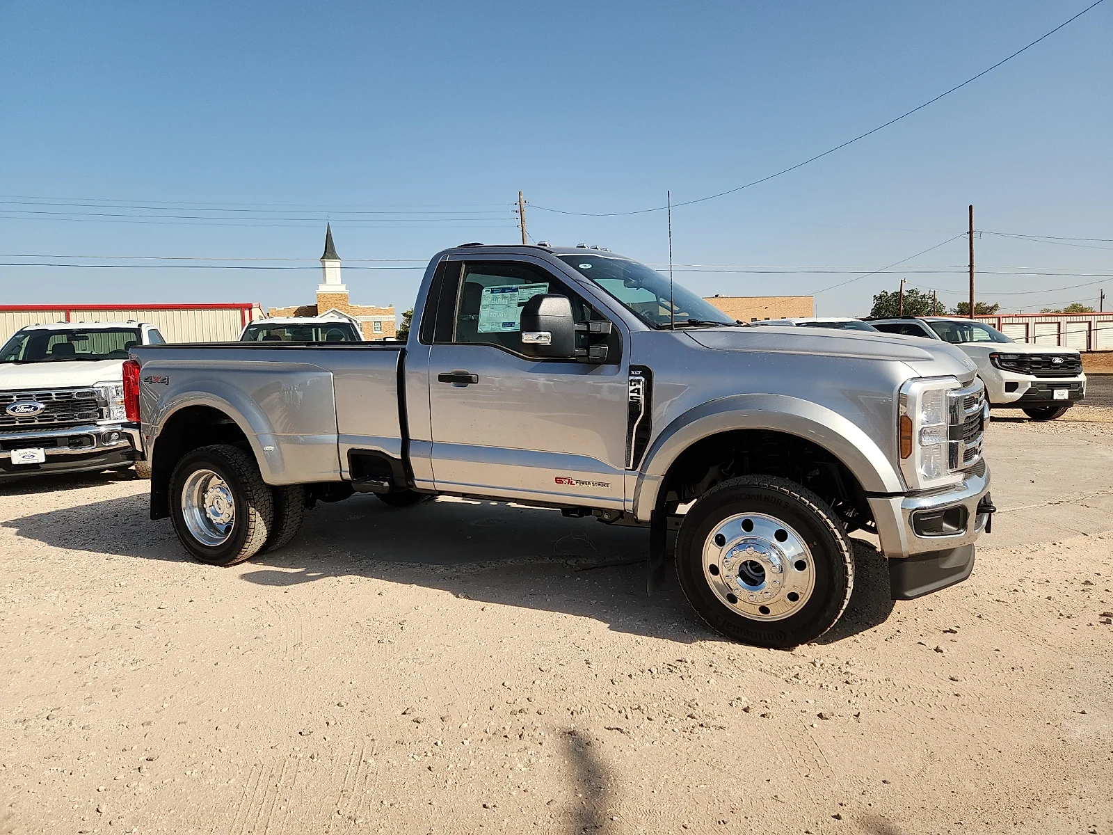 New 2027 Iconic Silver Metallic Ford XLT image 8