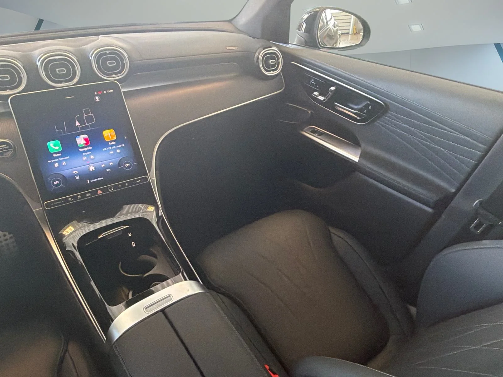 New 2026 Black Mercedes-Benz GLC 350e 4MATIC SUV image 18
