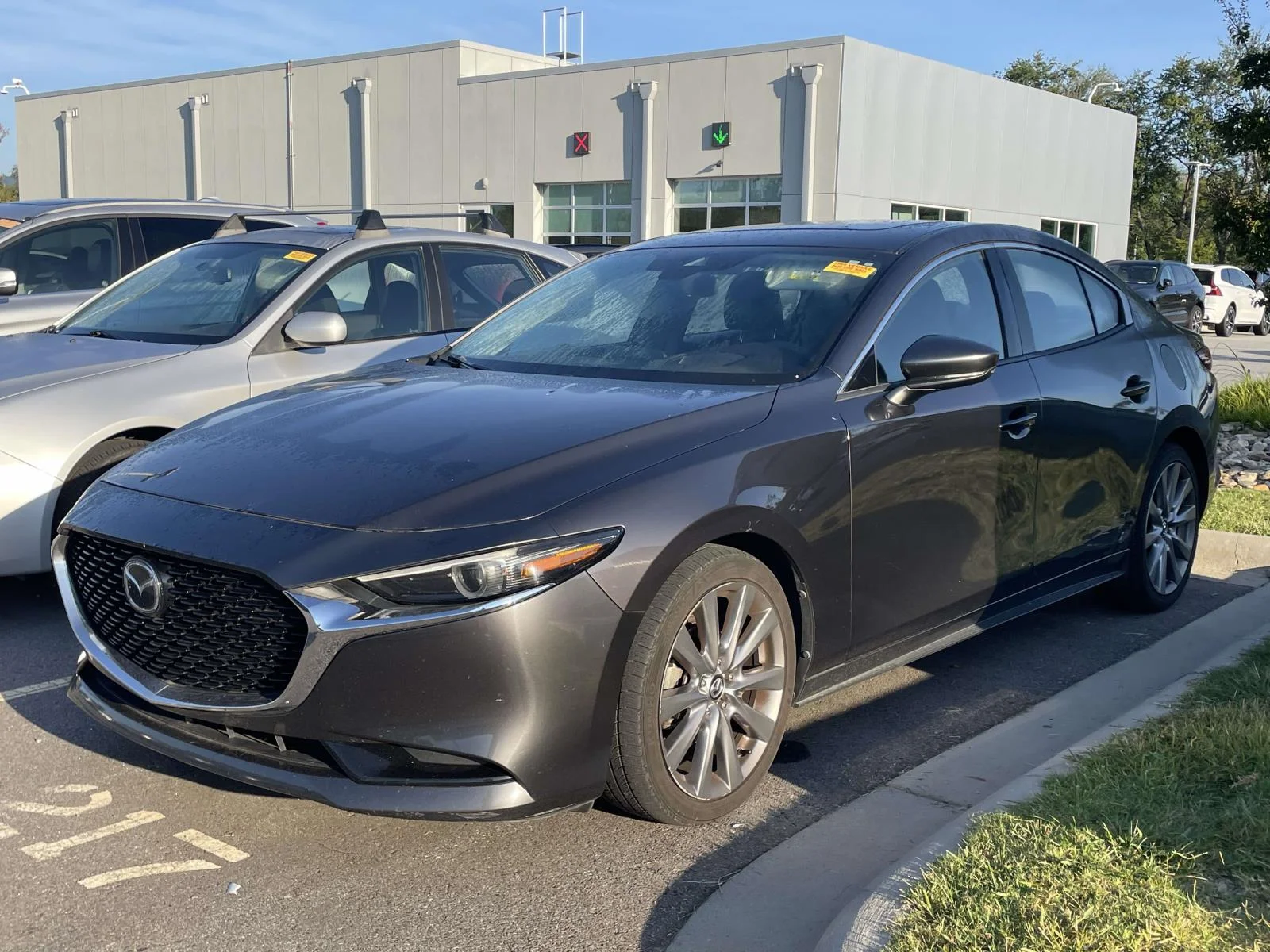 Used 2019 Machine Gray Metallic Mazda w/Premium Pkg image 2