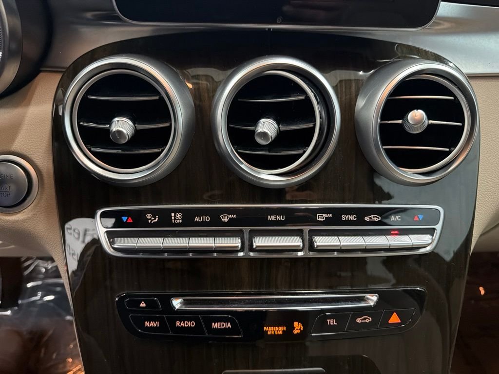 Used 2017 Brown Mercedes-Benz GLC 300 image 16