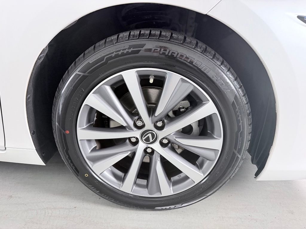 Used 2021 White Lexus 350 image 5