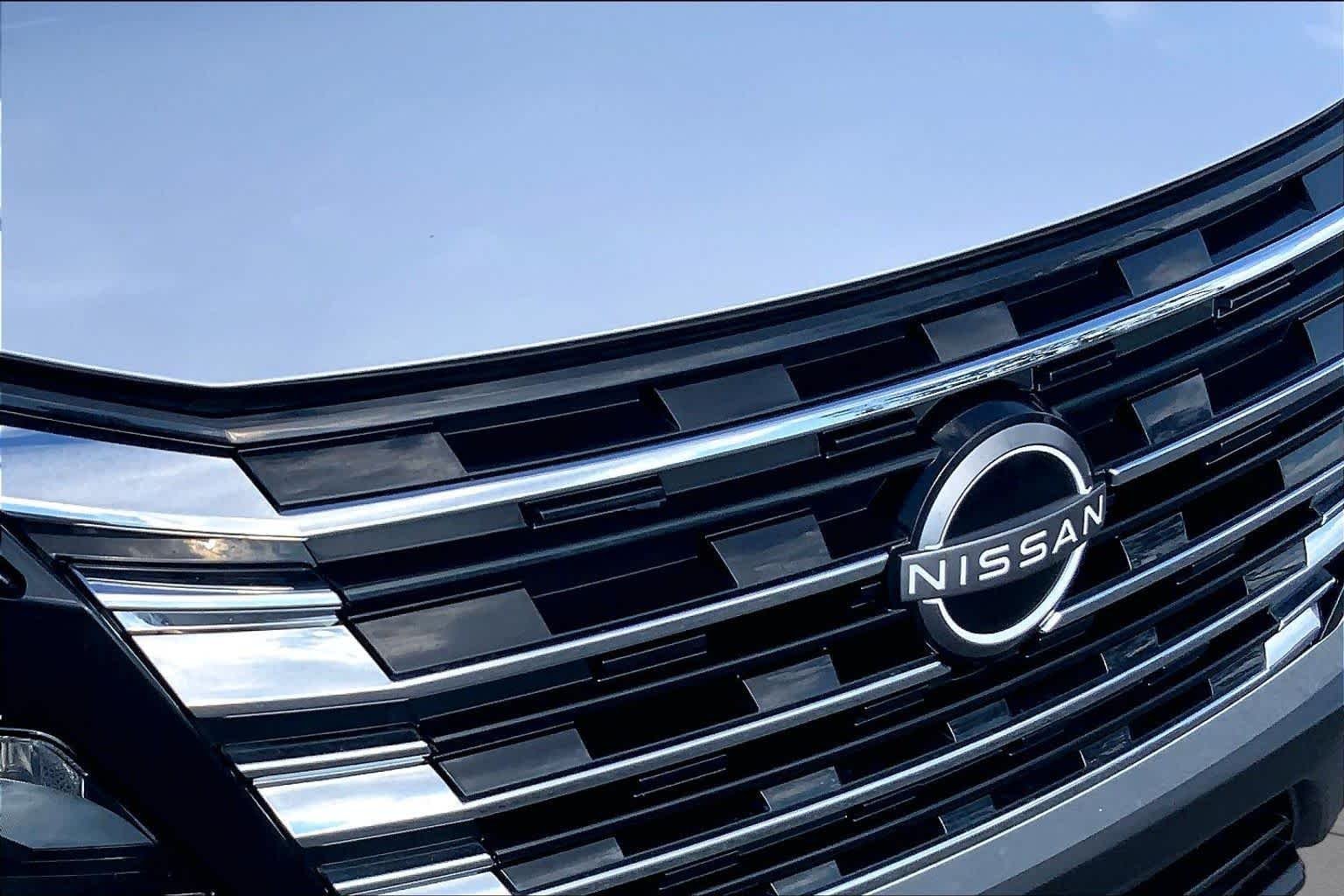 Used 2024 Brilliant Silver Metallic Nissan SV image 29