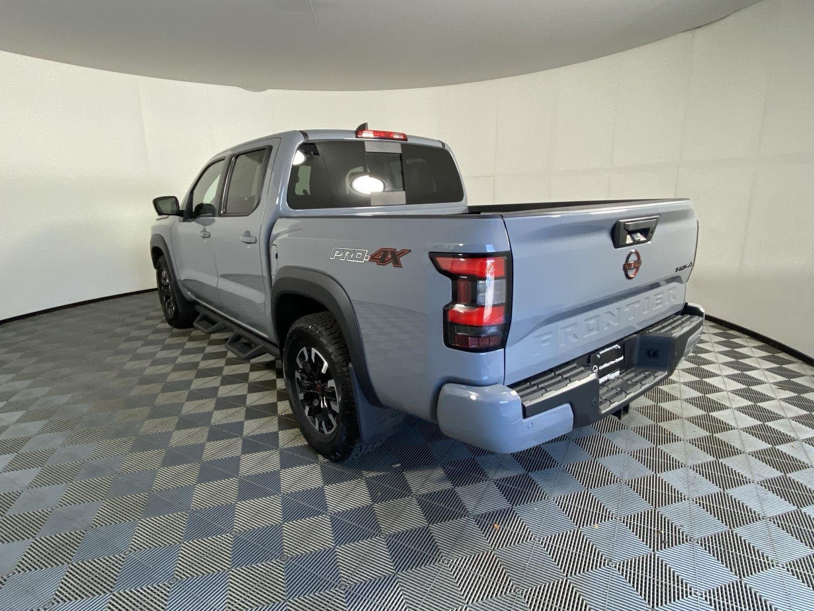 Certified Used 2023 Boulder Gray Pearl Nissan PRO-4X image 5