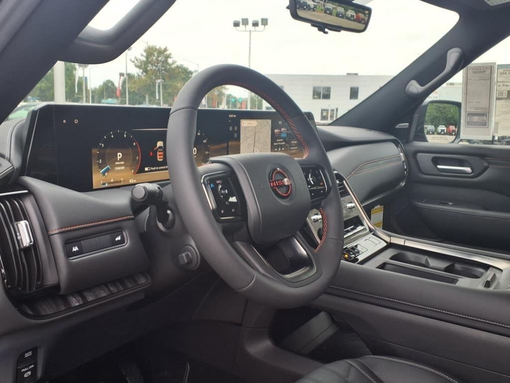 2025 Nissan Armada PRO-4X - Photo 16