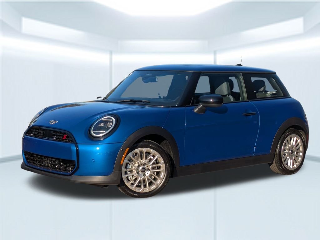 2026 MINI Hardtop Cooper S Signature's photo