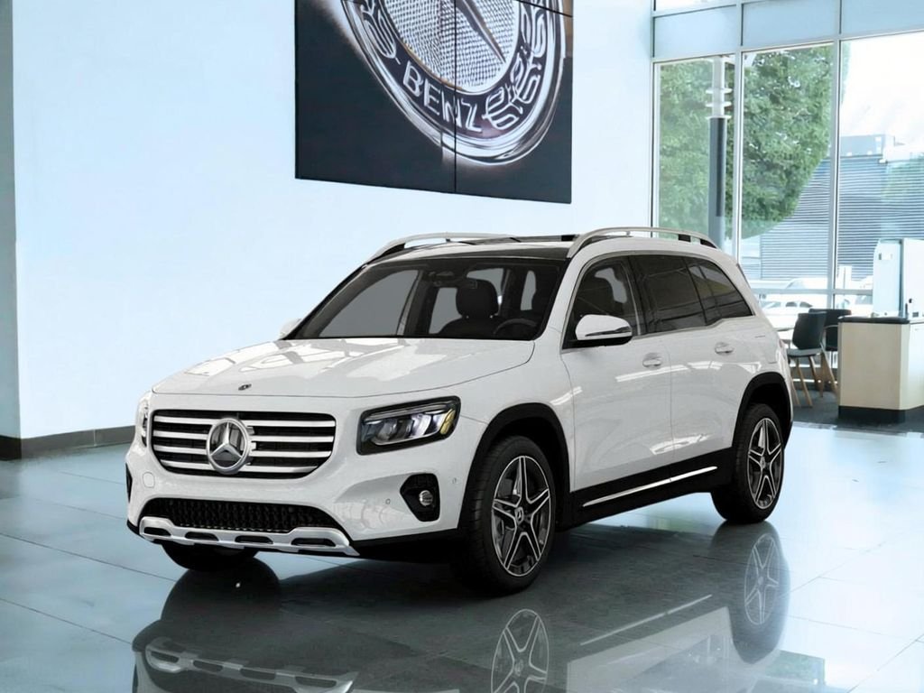 New 2026 Polar White Mercedes-Benz GLB 250 image 39