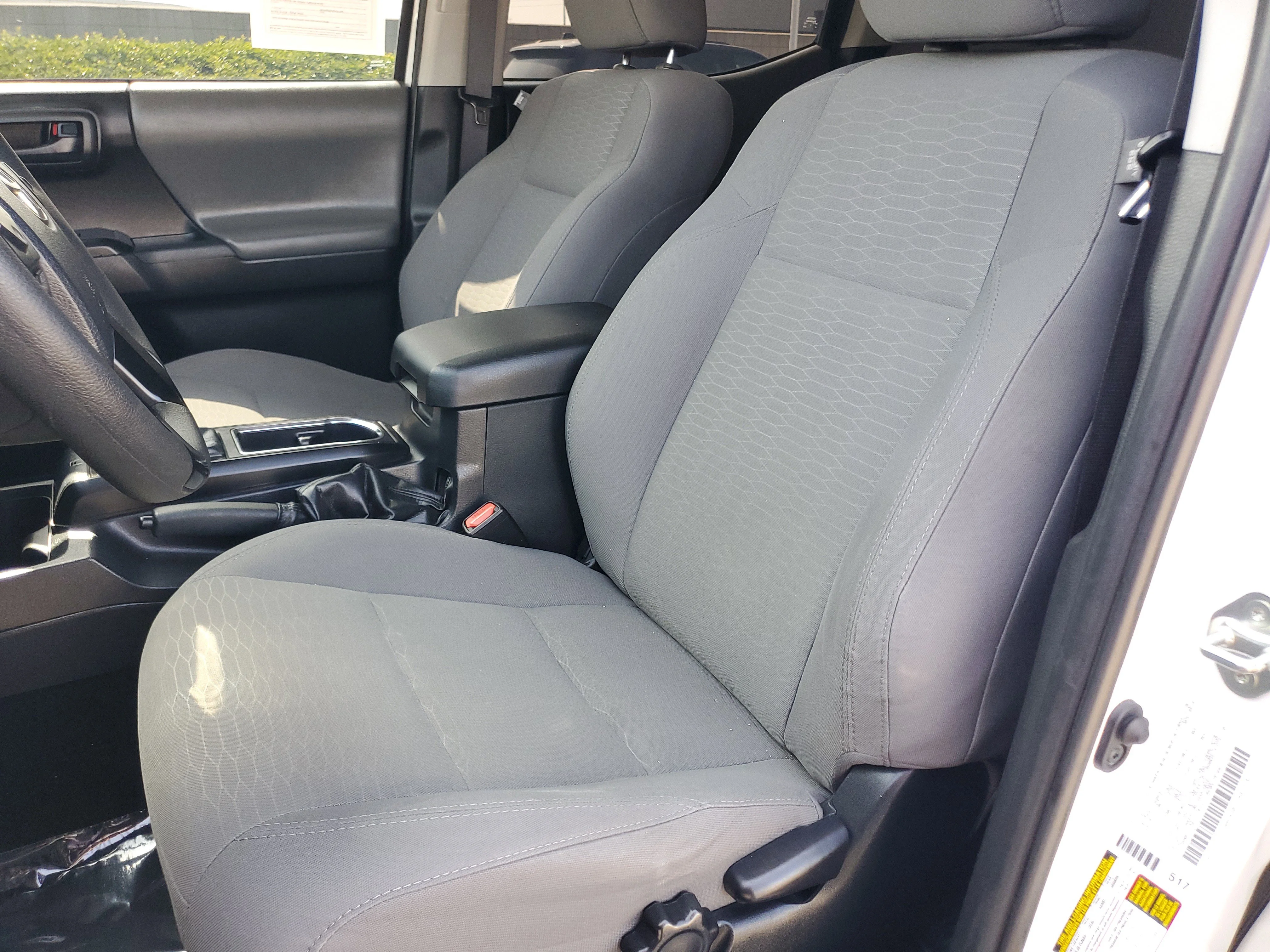 Certified Used 2019 White Toyota SR image 13
