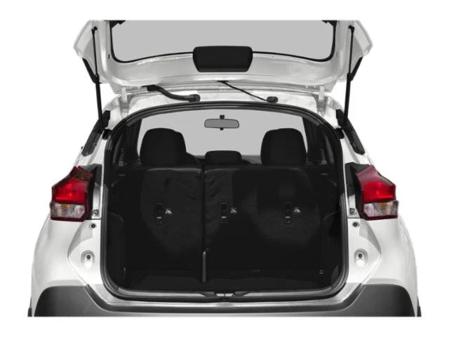 Used 2018 Brilliant Silver Nissan S image 15