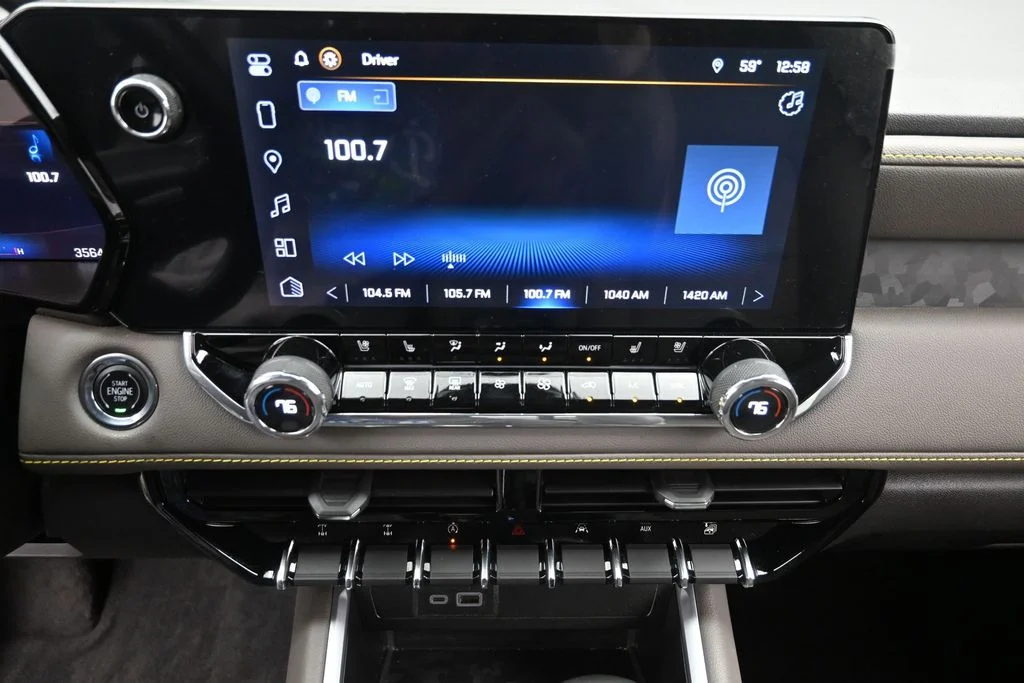 Used 2023 Black Chevrolet ZR2 image 19