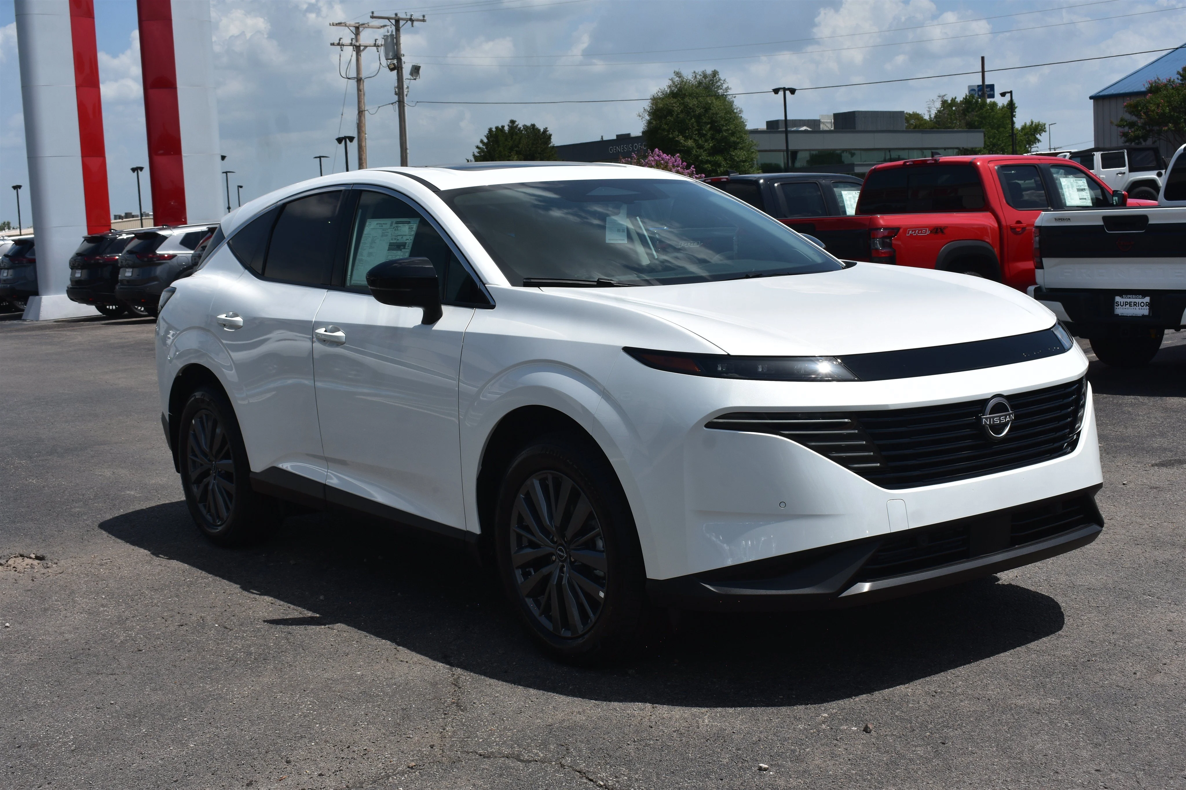 New 2026 Everest White Pearl Tricoat Nissan SL image 3