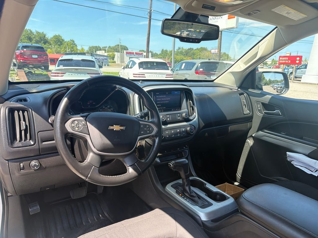 Used 2021 White Chevrolet LT image 16